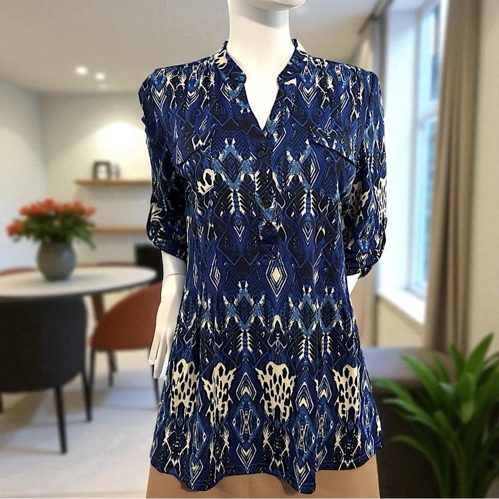 By Design Blue/Multi Colored Women’s Size L Tunic Top NWT!